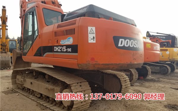斗山215-9二手挖掘机