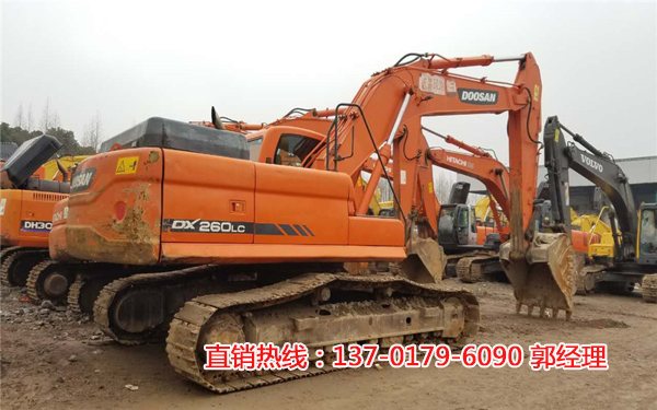 斗山260二手挖掘机