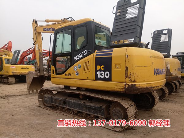 小松130-7