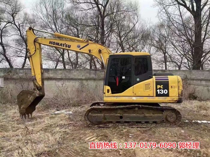 小松PC130-7挖掘机