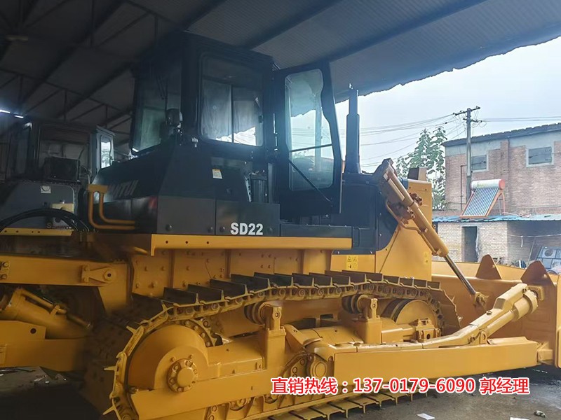 山推SD22推土机
